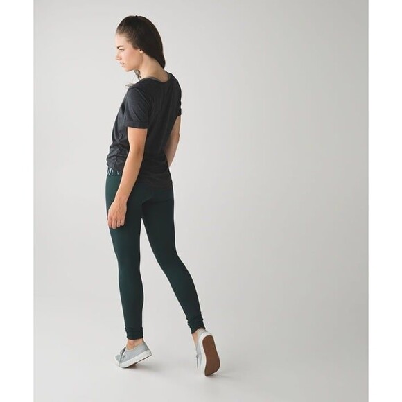 Lululemon Wunder Under Pant III (Reversible) size 6 - Picture 3 of 9